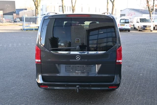 Mercedes-Benz V-Class 2024 - 300d Lang DC Edition obrazek 14