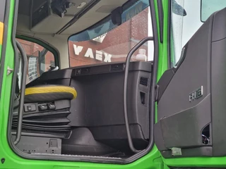 Volvo FH 2015 - 16.750 Globetrotter XL 6x2 - 20T Multilift Hooklift - Retarder - HUB reduction - Full air obrazek 23