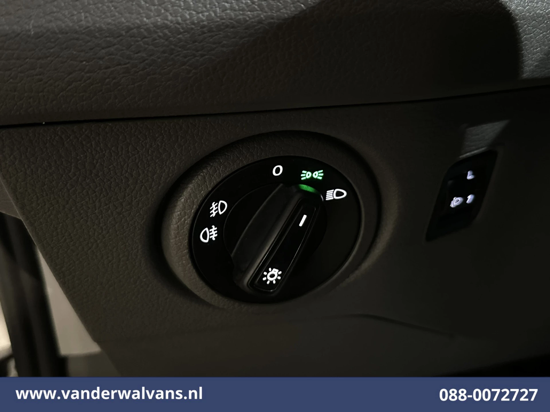 Volkswagen Crafter 2021 - 2.0 TDI 141pk L3H3 L2H2 Euro6 Airco | Navigatie | Apple Carplay | Chauffeursstoel obrázek 17
