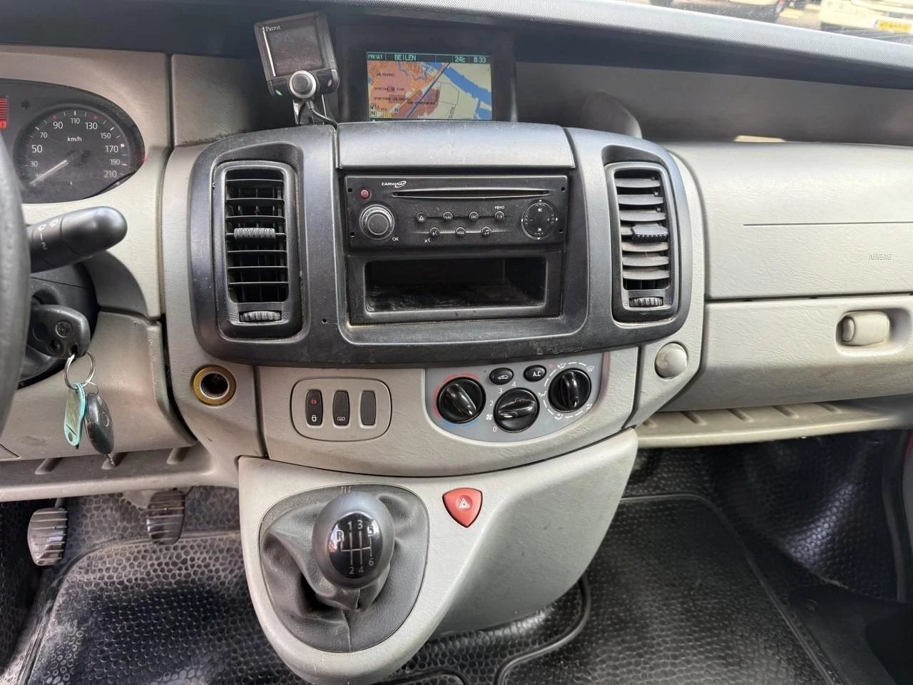 Renault Trafic 2009 - T29 L2/H1 2.0 DCI 66KW E4 afbeelding 14