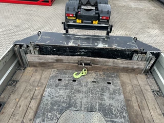 Broshuis N/A 2017 - 3ABSD Lowloader 3-axle / GVW: 59.000kg / Neck: 23.000kg / hydraulic steering + ramps + loading table / 4.60m extendable / winch / liftaxle image 45
