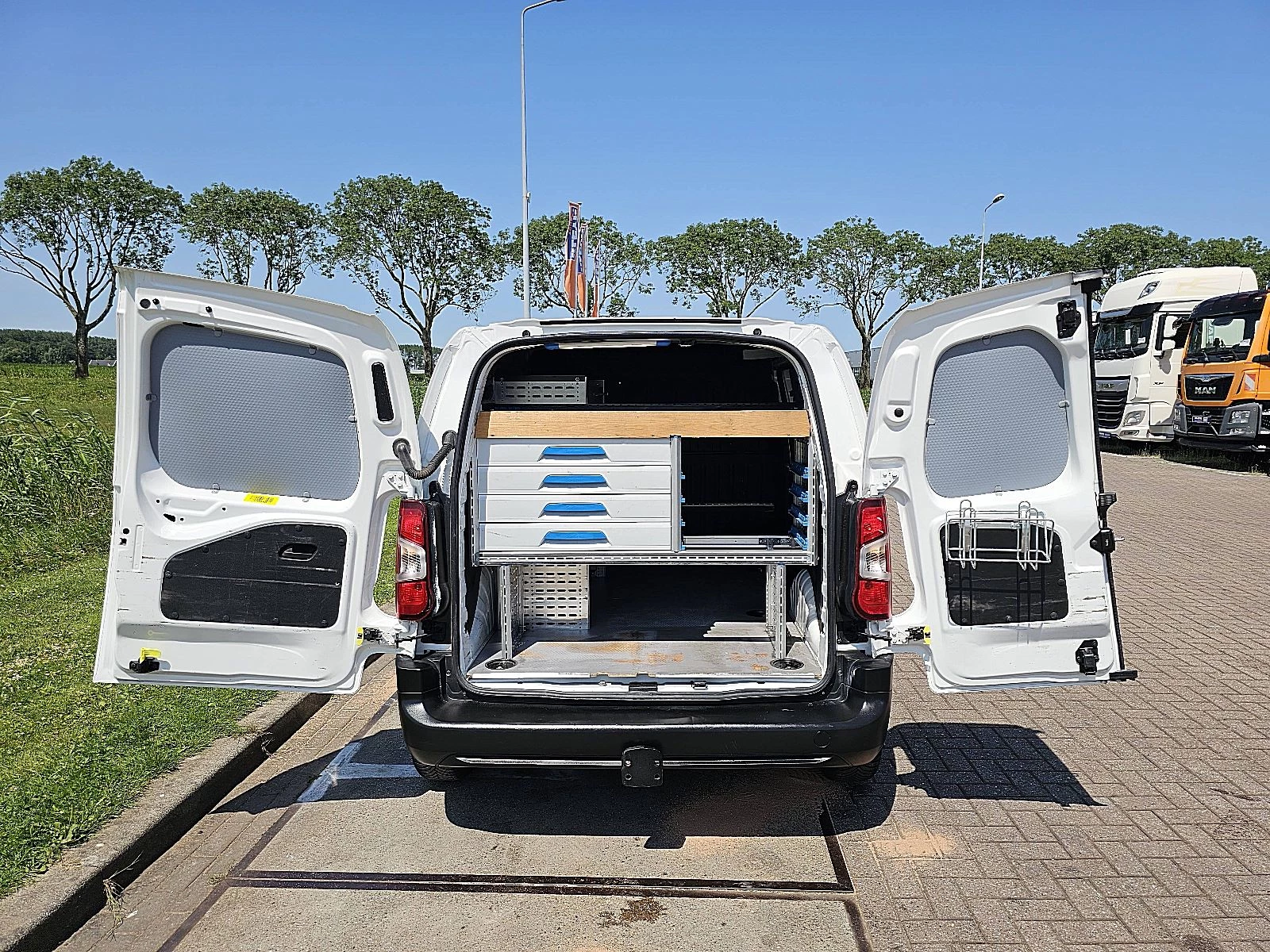 Toyota ProAce 2020 - PRO-ACE CITY изображение 13