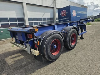 MKF METALLBAU CS 20 -20 FOOT- CONTAINER CHASSIS -HEAVY DUTY- BPW DRUM -STEEL SUSPENSION- GOOD QUALITY. 2007 obrázek 2 náhled