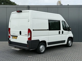 Peugeot Boxer 2018 - 2.0 HDI 131 PK EURO 6 / L1H2 / SORTIMO INRICHTING / WERKPLAATS / CAMERA / CRUISE / AIRCO / NAVI image 3 thumbnail