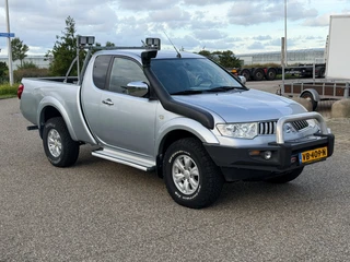 Mitsubishi L200 2013 - 2.5DI-D 4x4 Airco Trekhaak 116000KM afbeelding 2 miniatuur