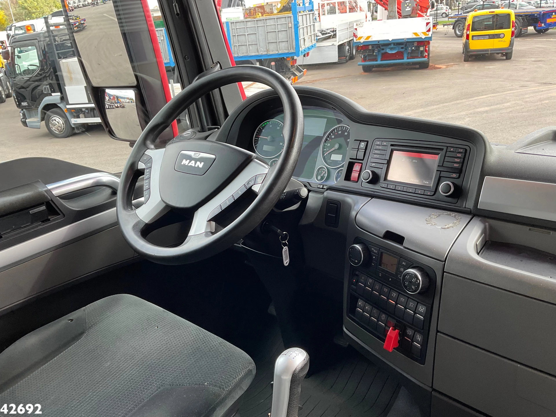 MAN TGX 2014 - 28.440 Euro 6 Fassi 23 Tonmeter laadkraan + Fly-Jib afbeelding 11
