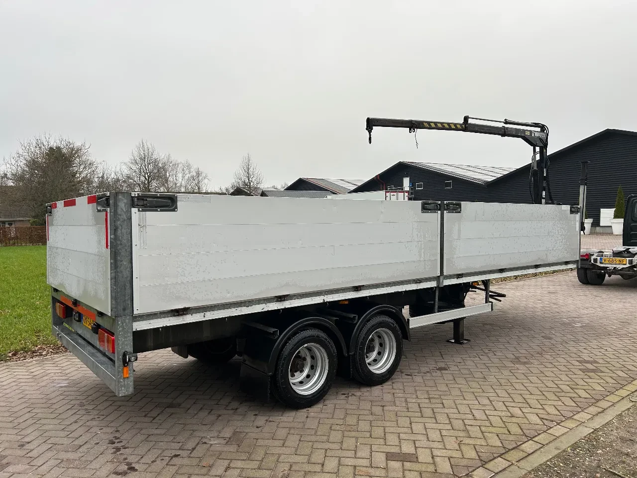 kuiper 2013 - Be oplegger 9 ton met luiken en kraan afbeelding 5