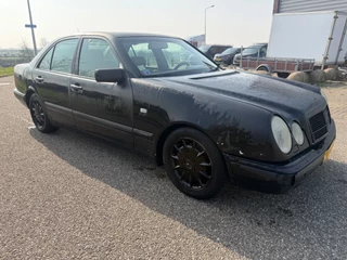 Mercedes-Benz E-Class 1997 - E 320 Automaat Airco Cruisecontrol MARGE obrazek 2