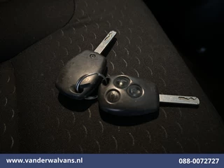 Opel Vivaro 2015 - 1.6 CDTI 120pk L2H1 Sport Airco | Navigatie | Imperiaal | Cruisecontrol afbeelding 19