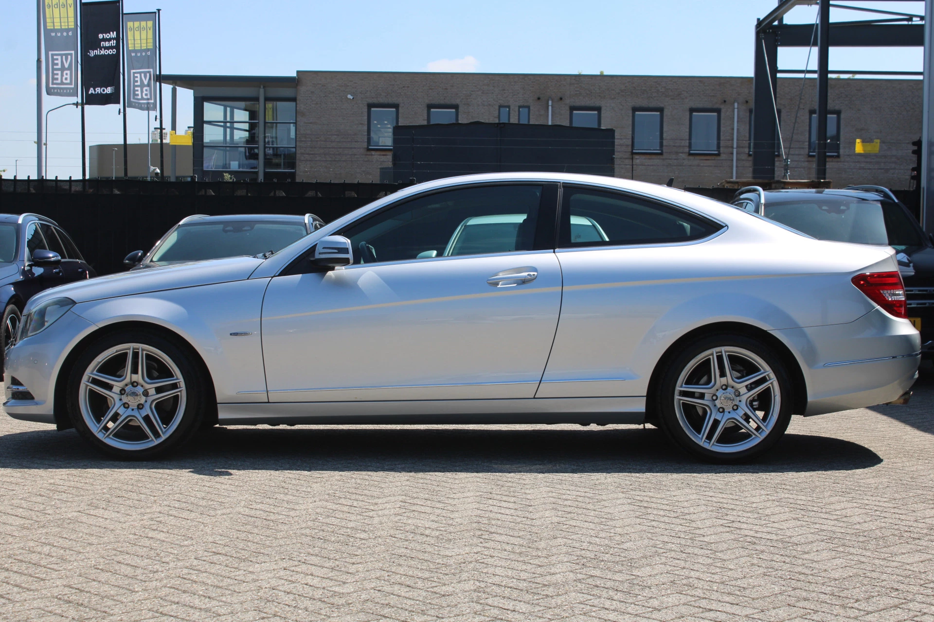 Mercedes-Benz C-Klasse 2011 - Coupé 180 AUT7 Ambition NAVI 18'' <<ZEER NETTE AUTO>> afbeelding 7