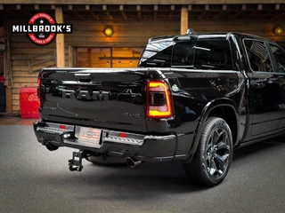 Dodge Ram 1500 2024 - 5.7 V8 Limited Night E-Torque image 9