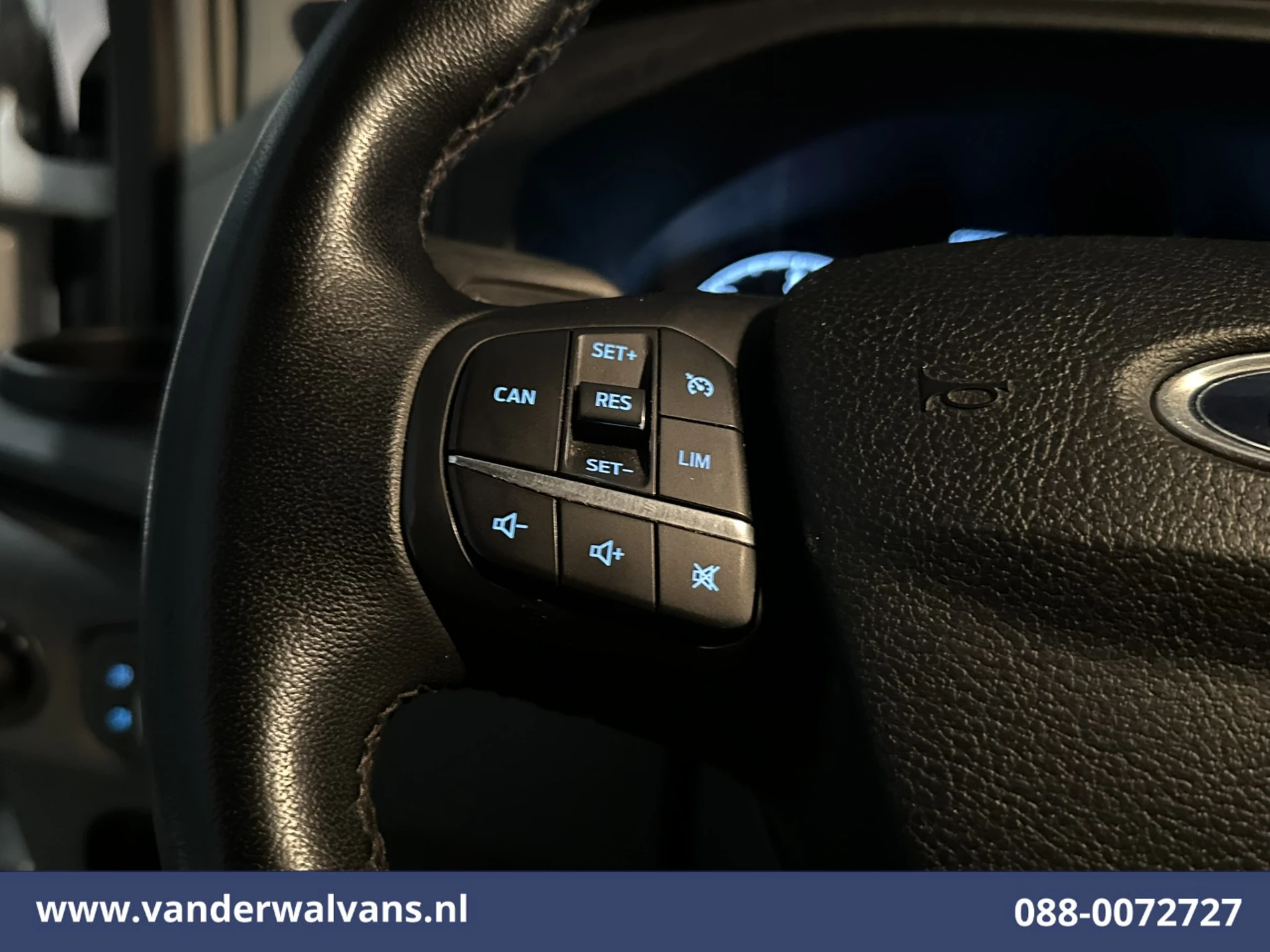 Ford Transit 2021 - 2.0 TDCI 130pk L3H2 Euro6 Airco | Camera | Navigatie | Apple Carplay | Cruisecontrol | Stoelverwarming obrázek 5