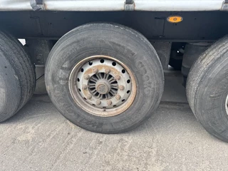 Kögel N/A 2019 - S24 / 3X BPW AXLE + SLIDING ROOF obrazek 13