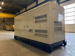 Hyundai 2025 - P086TI - 220 kVA Generator - DPX-19852 afbeelding 3 miniatuur