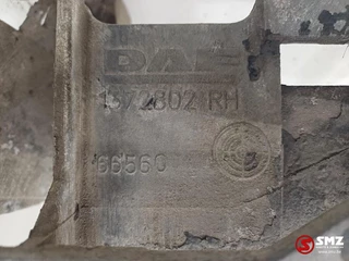 DAF N/A 2010 - Occ koplampsteun rechts DAF bild 4