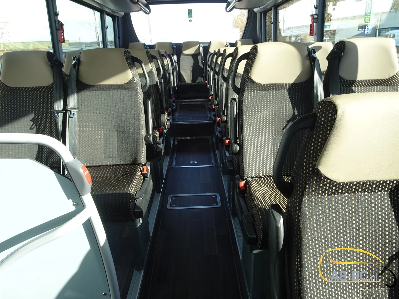 Iveco NEW Crossway 12.10 MTR, 55 Seats, LUXURY INTERIOR 2026 Bild 57