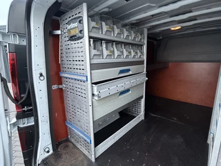 Renault Trafic 2020 - 2.0 dCi 146 PK / L2H1 / 1e EIG. / AUTOMAAT / SORTIMO INRICHTING / TREKHAAK / AIRCO / CRUISE / BLUETOOTH / 3-ZITS bild 9