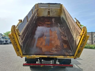 MAN TGM 2009 - TGM18.250 / 4X4 / NL TRUCK / TUV:30-04-2026 / 118783 KM / HMF 1110 K2 / ROTATOR / GOOD TYRES / FULL-STEEL / DRUM BRAKES / MANUAL / 2009 obrazek 8