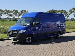 Mercedes-Benz Sprinter 2024 - 315 image 2 miniature
