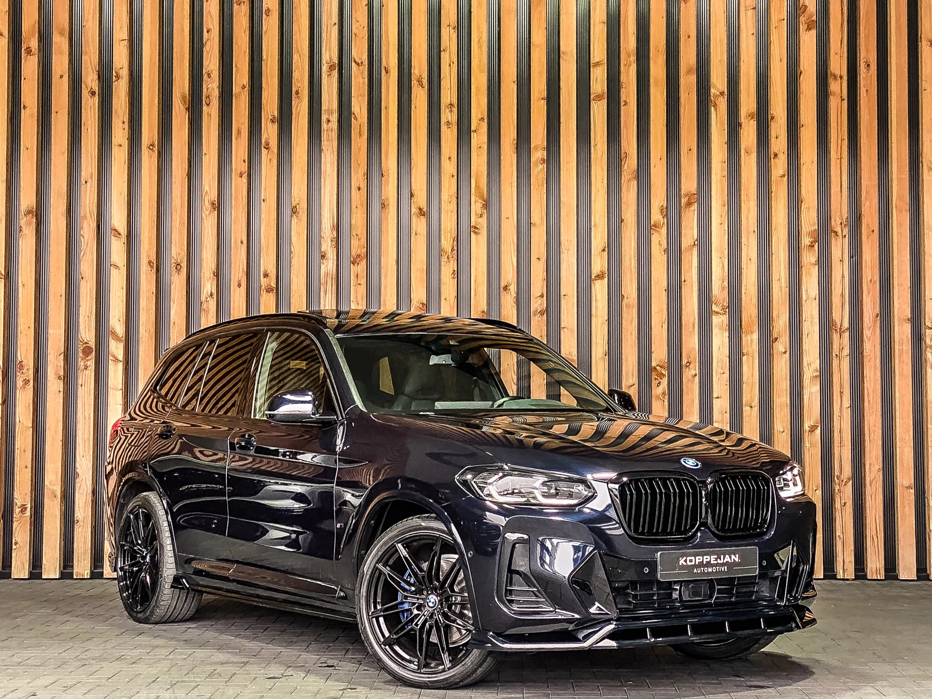 BMW X3 2023 - xDrive30e 292PK High Executive M-Sport obrázek 27