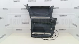 Scania N/A - 2559310 Opstapbak Re. afbeelding 1