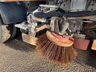 Scania P 2000 - P94-220 4X2 SWEEPER / VEEGMACHINE zdjecie 9