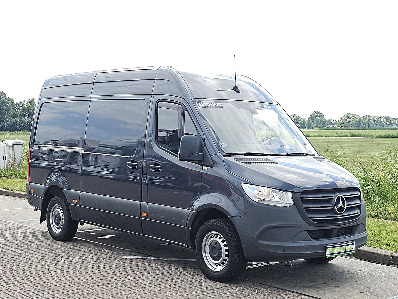 Mercedes-Benz Sprinter 2021 - 317 zdjęcie 5