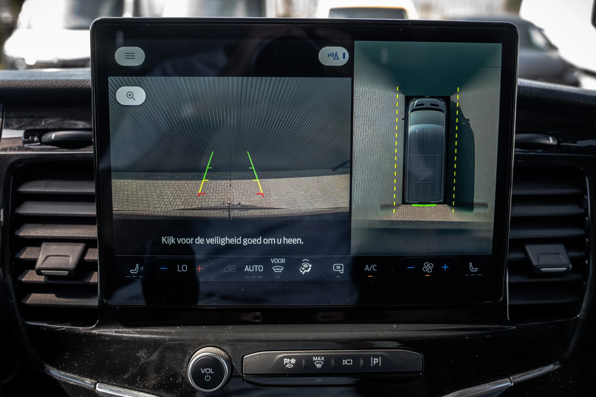 Ford Transit 2023 - 2.0 EcoBlue L3H2 | 170 PK | Automaat | Trekhaak 3.5T | 1e Eigenaar | 360° Camera | Carplay | PDC | Trekhaak afbeelding 21