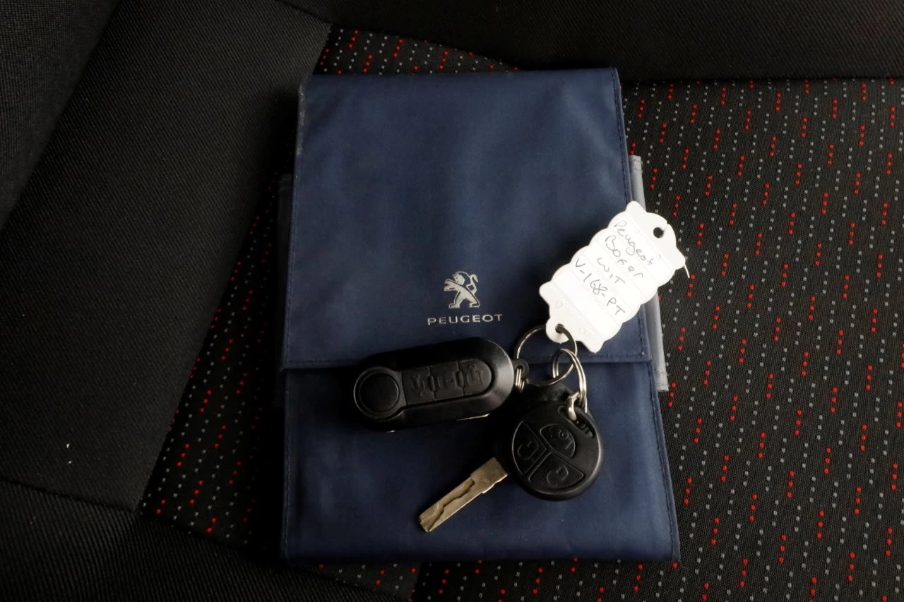 Peugeot Boxer 2018 - 2.0 BlueHDI E6 130pk L1H2 Premium Navi/Camera/Inrichting 06-2018 imagen 6