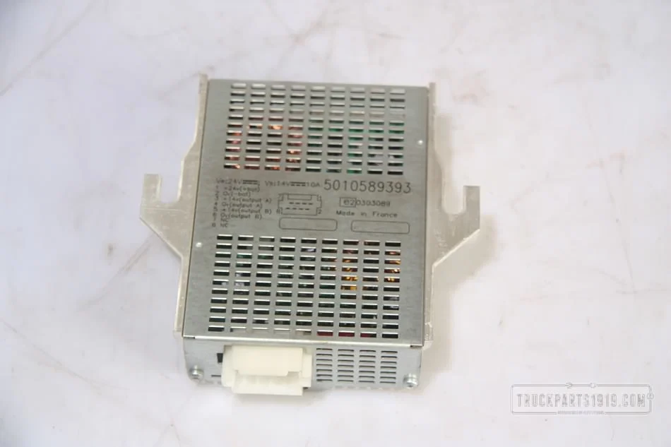 Renault - Electrical System Omvormer 24V-14V 10A Bild 1