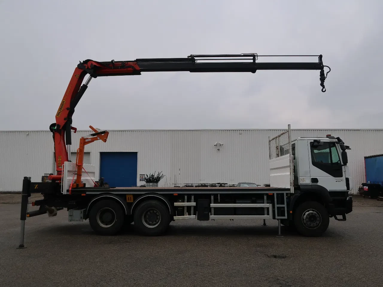 Iveco Trakker 2016 - 410 6x4 Euro 6 Full Steel, Palfinger 20001 K TOP! obrázek 4