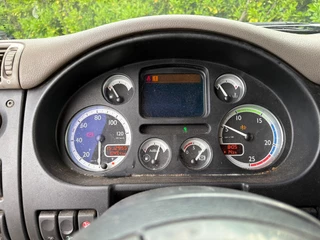 DAF CF 85.410 2009 - FA Manual image 12