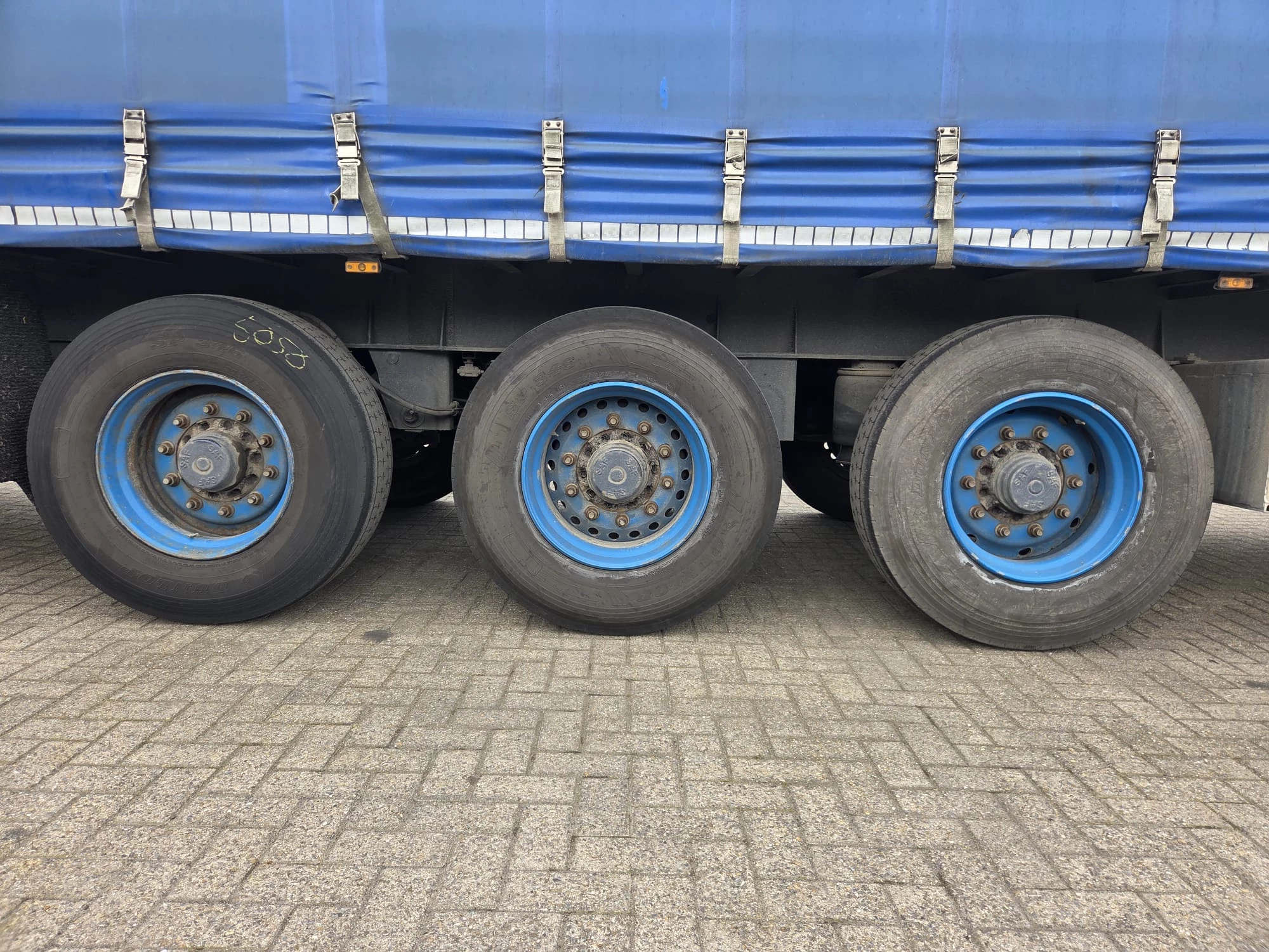 LAG 2001 - 0-03-40 NL TRAILER TUV DEC 2026 afbeelding 15