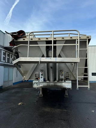 Stas N/A 2002 - 2 Axle Alu Tipper , Spring Suspension , Drum Brakes bild 7