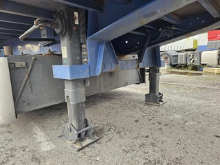 Van Hool 3B0072 |  STEEL CHASSIS | ALU RIMS |BPW DISC | TUV APK/ 10-05-2026. 2007 - N/A imagem 9