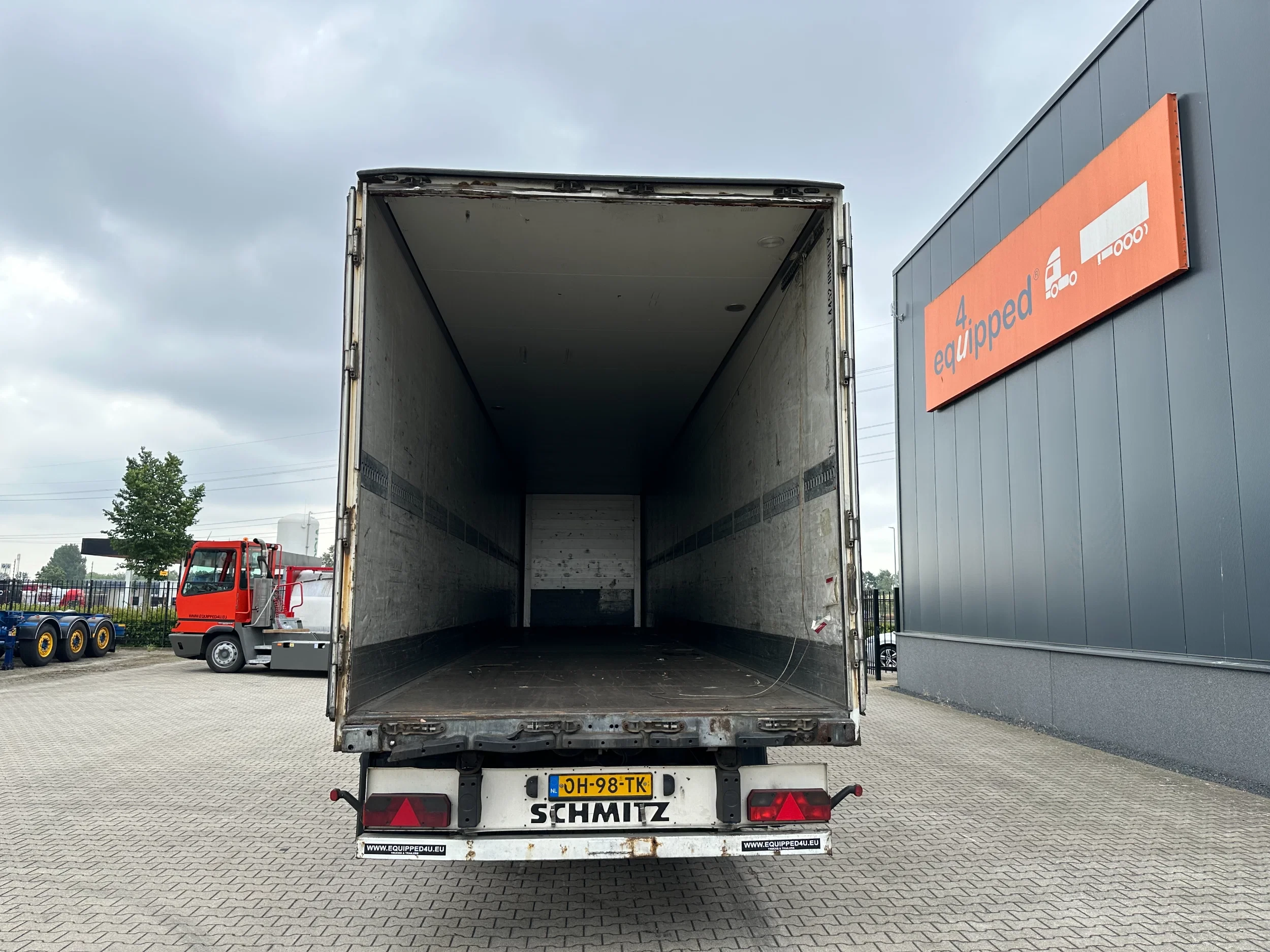 Schmitz Cargobull 2005 - SKO24 / SAF DISC / 2x LIFTAXLE / GALVANIZED / NL-TRAILER obrázek 5