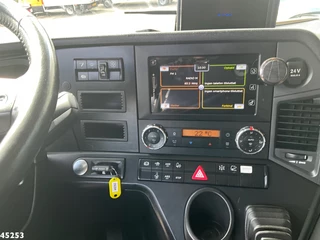 Mercedes-Benz Arocs 3253 8x4 Hiab 105 Tonmeter laadkraan 2019 - N/A immagine 20
