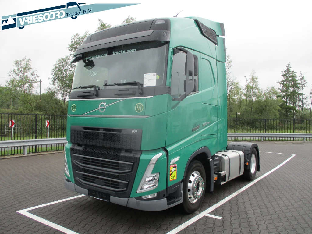 Volvo FH 2022 - 500 PK imagem 1