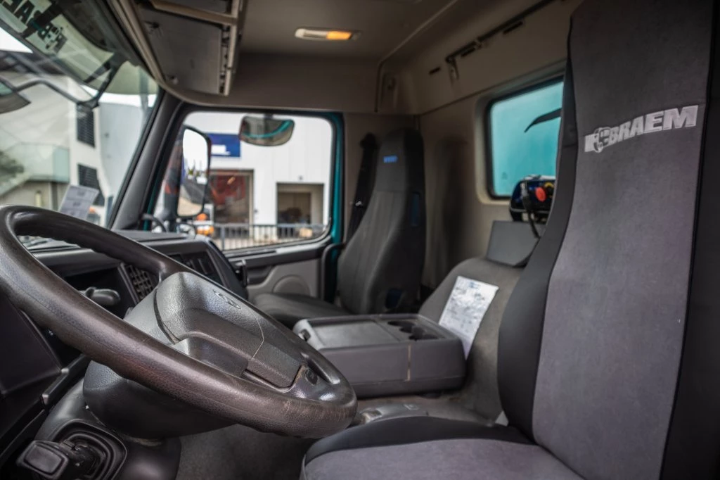 Volvo 2011 - FM 460 - 126 453 KM - PM 22024 SP zdjęcie 7