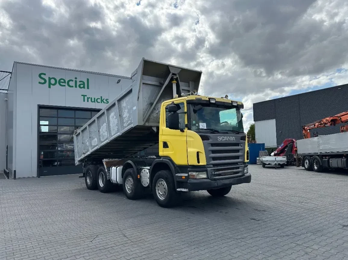 Scania G 2009 - G420 8x4 / Dumper / Manual gearbox / Steel suspension image 1