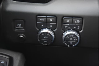 Chevrolet Silverado 2024 - 1500 6.2V8 AT4 | Rijklaar | LPG | Deksel | BPM-Vrij afbeelding 9