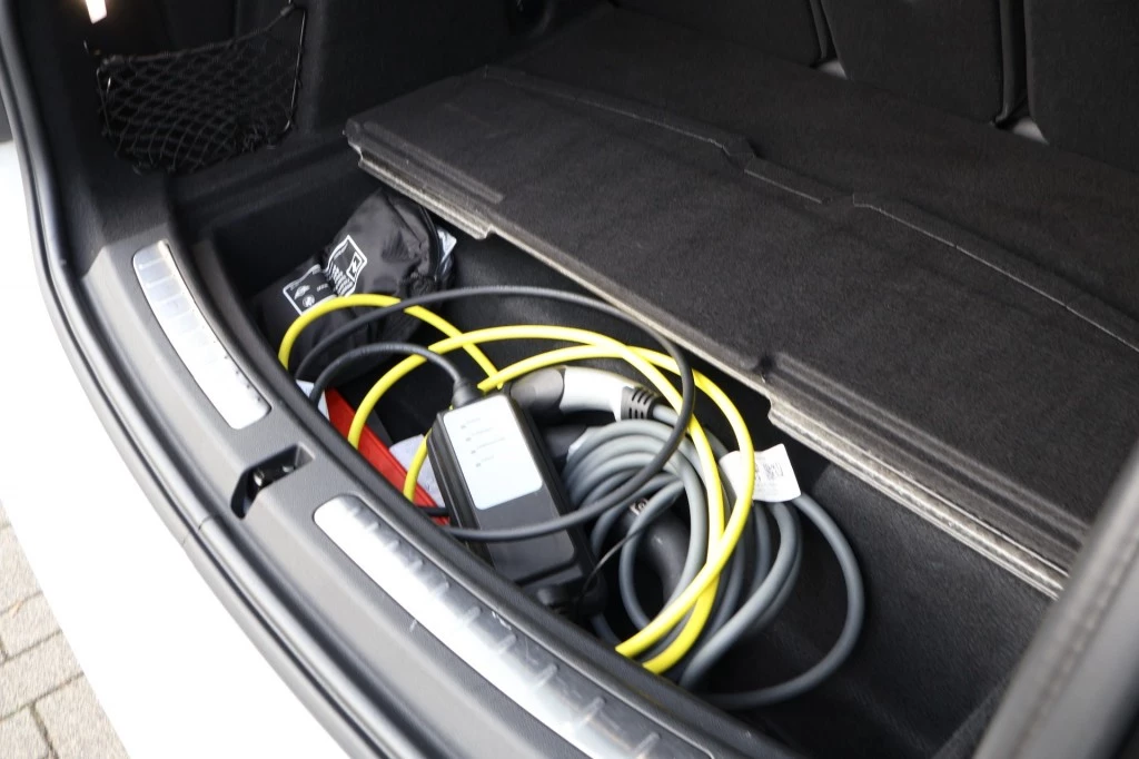 MINI Countryman 2023 - 1.5 Cooper SE ALL4 Chili / Plug In Hybrid / Leder afbeelding 12