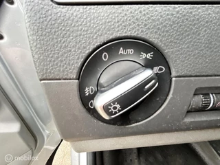 Volkswagen Transporter 2014 - 2.0 TDI L2H1 highline изображение 15