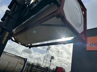 CIMC tankcontainers N/A 2017 - 20FT ISO / 25.010L / 22K2 / L4BH / T12 / steam heating / bottom discharge / 2.5Y-TEST/CSC: 10/2027 image 26