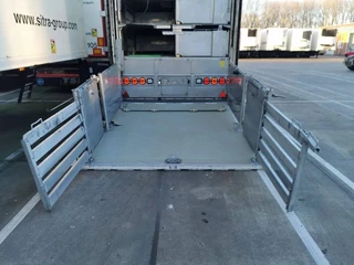 Berdex NO BERDEX HMK 4 stock livestock trailer SPF 2014 - N/A obrazek 10