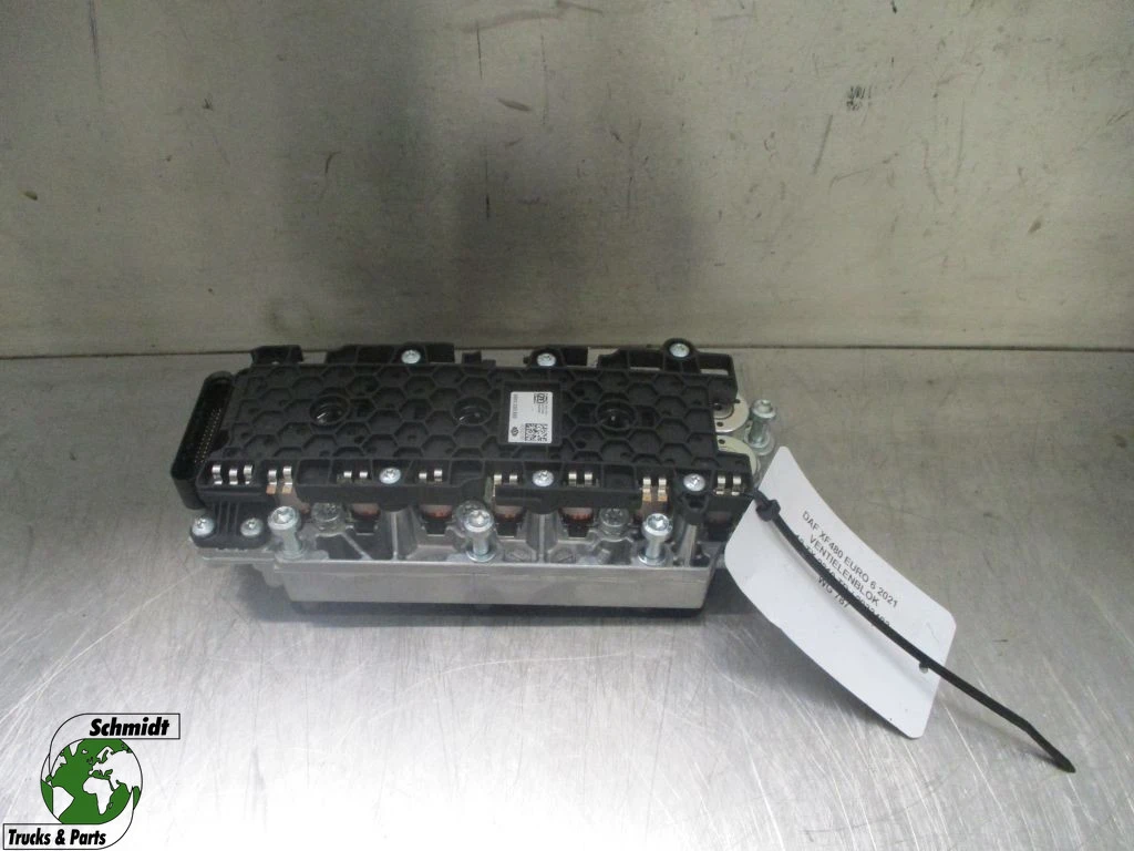 DAF XF 480 - 2033483 VENTIELENBLOK 12 TX 2210 EURO 6 MODEL 2022 NIEUW! obrázek 1
