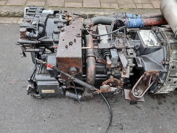 Transmission 8 S 1600 IT imagem 1
