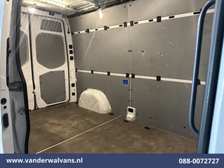 Mercedes-Benz Sprinter 2023 - 211 CDI L2H2 Euro6 Airco | Camera | Trekhaak image 10