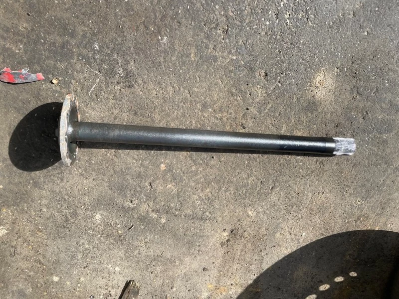 DAF - 1886141 AXLE SHAFT 1344 (MORE PIECES IN STOCK) afbeelding 1