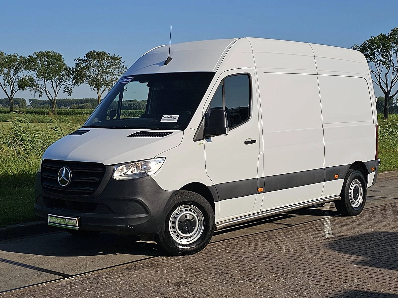 Mercedes-Benz eSprinter 2021 zdjęcie 2